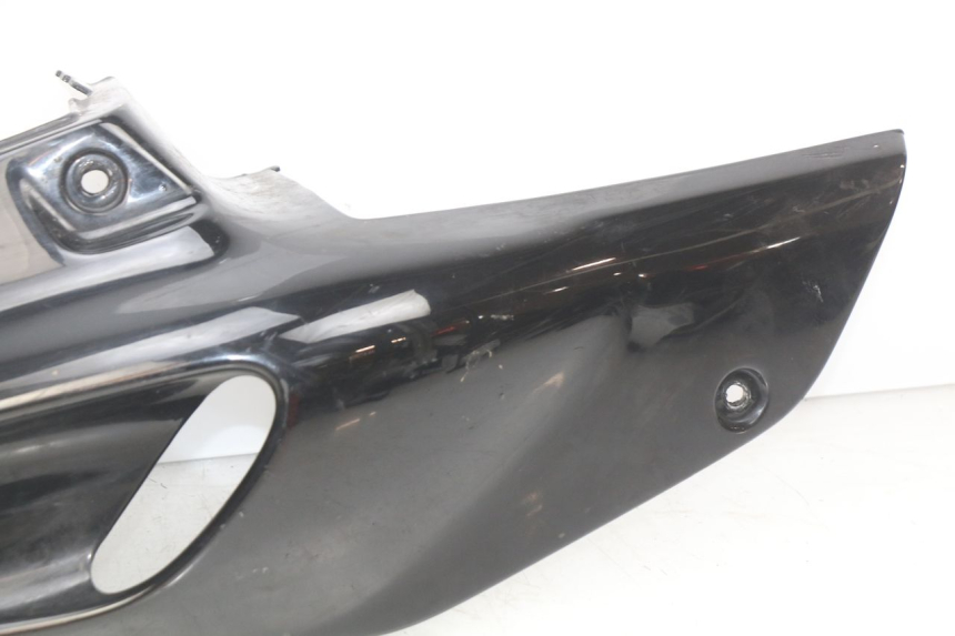photo de FLANC ARRIERE DROIT HONDA CBR RR FIREBLADE 900 (1992 - 1994)
