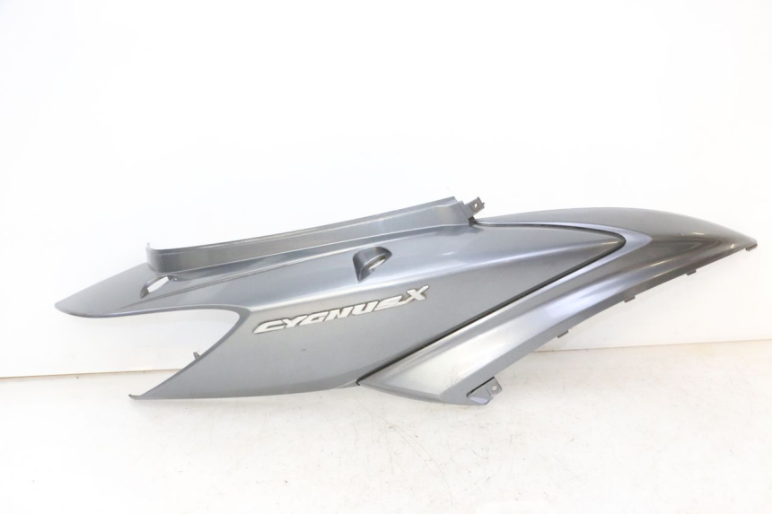 photo de FLANC ARRIERE DROIT YAMAHA CYGNUS X INJECTION 125 (2007 - 2013)