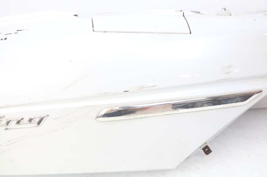 photo de FLANC ARRIERE DROIT HONDA FES S-WING SWING ABS 125 (2007 - 2015)