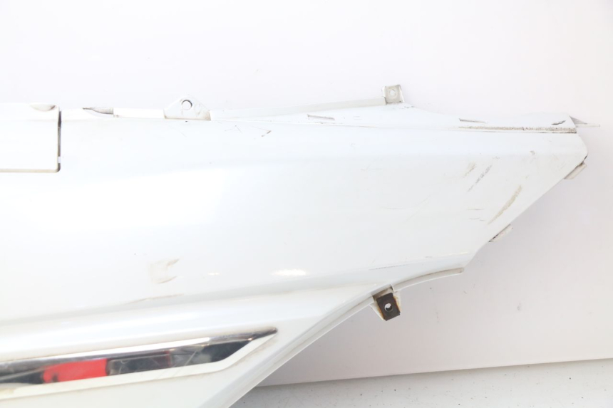 photo de FLANC ARRIERE DROIT HONDA FES S-WING SWING ABS 125 (2007 - 2015)