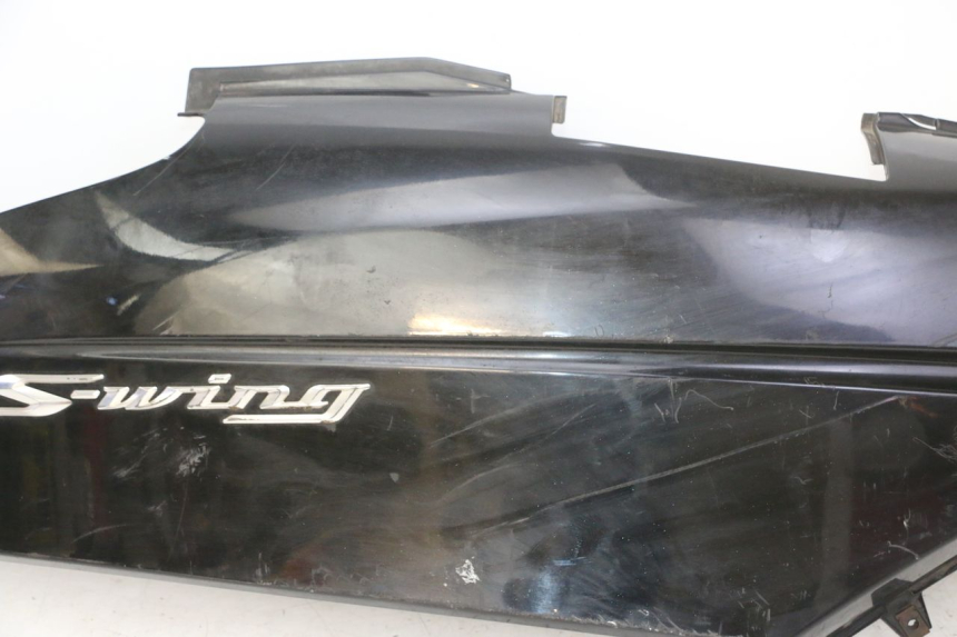 photo de FLANC ARRIERE DROIT HONDA FES S-WING SWING ABS 125 (2007 - 2015)
