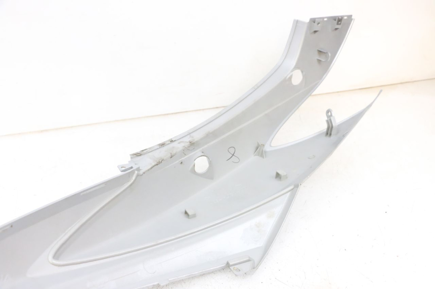 photo de FLANC ARRIERE DROIT MBK FLAME X 125 (2007 - 2016) - Zoom état d’usage