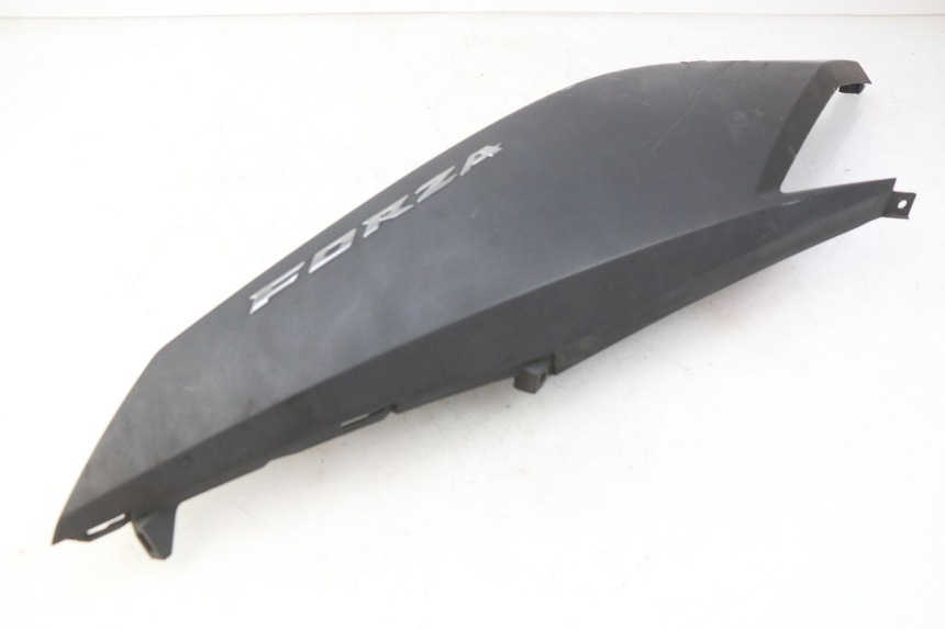 photo de FLANC ARRIERE DROIT HONDA FORZA 125 (2015 - 2016)