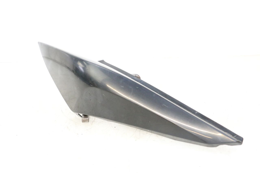 photo de FLANC ARRIERE DROIT YAMAHA FZ6 FAZER S2 600 (2007 - 2011)
