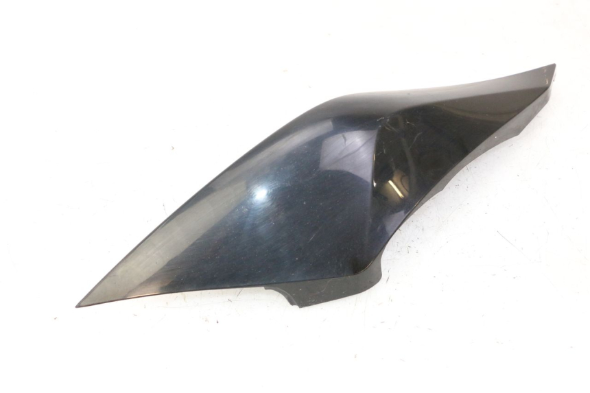 photo de FLANC ARRIERE DROIT YAMAHA FZ6 FAZER S2 600 (2007 - 2011)