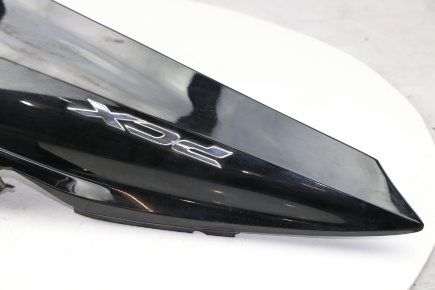 photo de FLANC ARRIERE DROIT HONDA PCX (JF47) 125 (2012 - 2013)