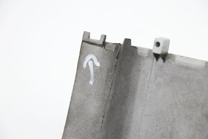 photo de FLANC ARRIERE DROIT KYMCO AGILITY 4T 50 (2005 - 2018)