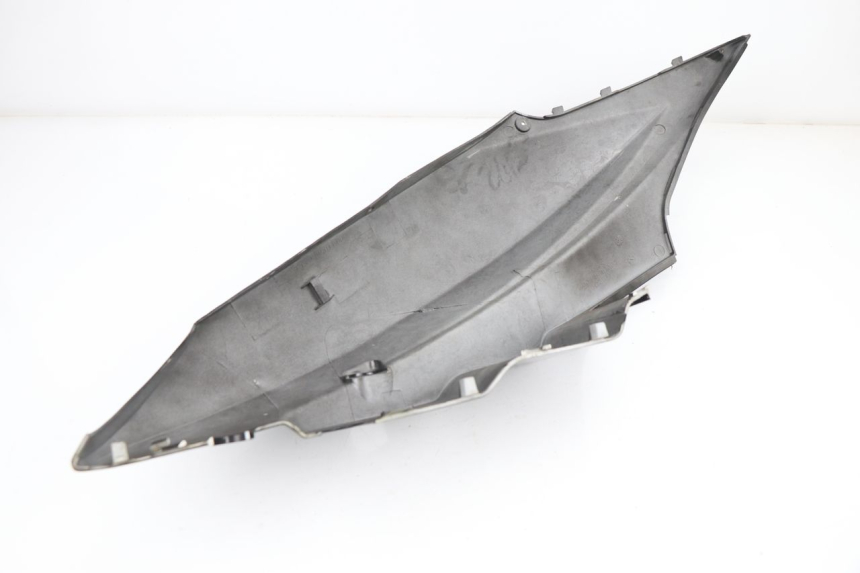 photo de FLANC ARRIERE DROIT KYMCO AGILITY 4T 50 (2005 - 2018)