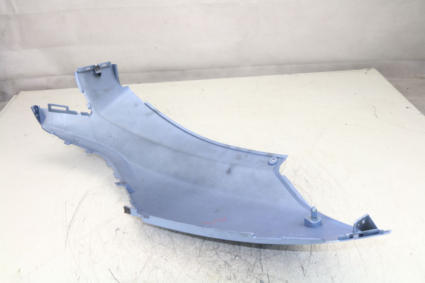 photo de FLANC ARRIERE DROIT MBK WAAP 125 (2008 - 2013)