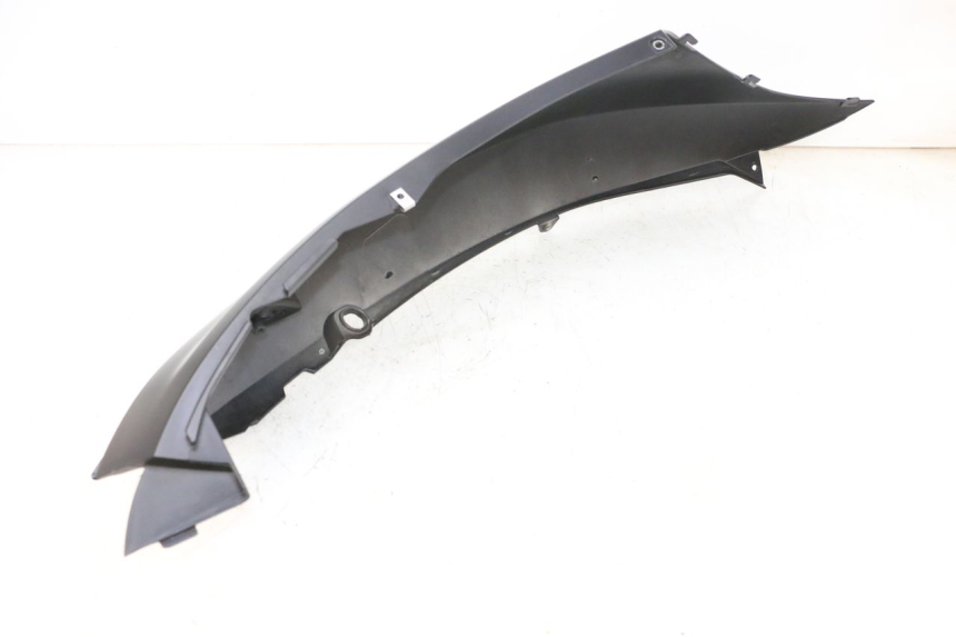 photo de FLANC ARRIERE DROIT PIAGGIO MP3 HPE 300 (2019 - 2026) - Détail de la pièce