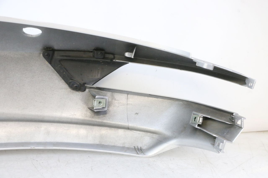 photo de FLANC ARRIERE DROIT PIAGGIO MP3 500 (2014 - 2016)