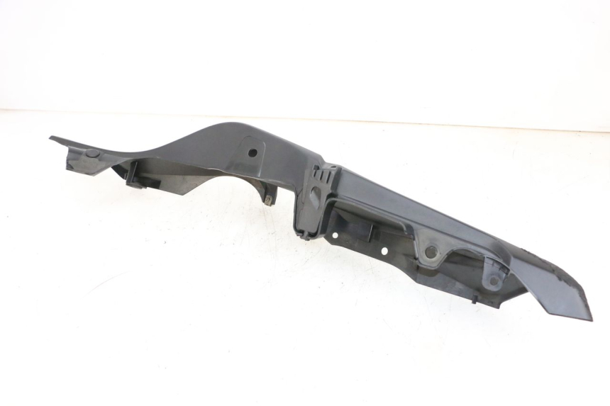 photo de FLANC ARRIERE DROIT YAMAHA MT-07 MT07 ABS 700 (2018 - 2020) - Détails caractéristiques