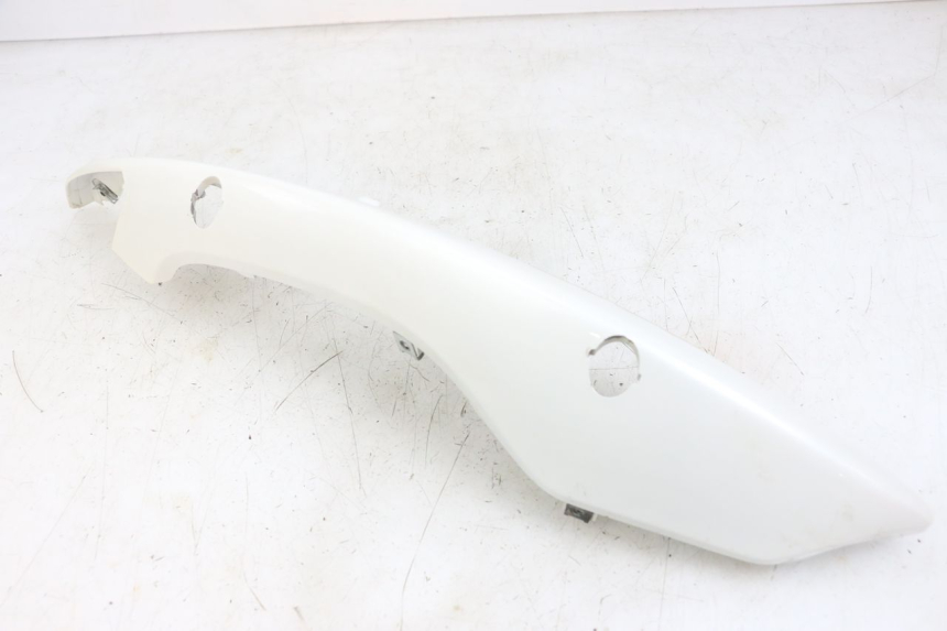 photo de FLANC ARRIERE DROIT MOTO GUZZI NORGE 8V GT 1200 (2011 - 2016)