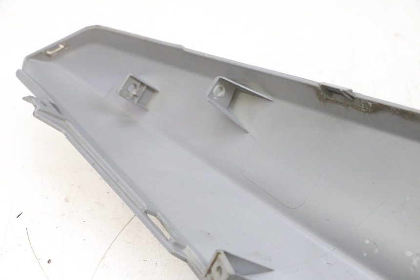 photo de FLANC ARRIERE DROIT SYM ORBIT III 3 4T 50 (2021 - 2025) - Autre angle de vue