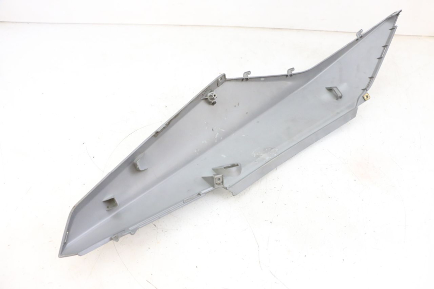 photo de FLANC ARRIERE DROIT SYM ORBIT III 3 4T 50 (2021 - 2025) - Vue d’ensemble