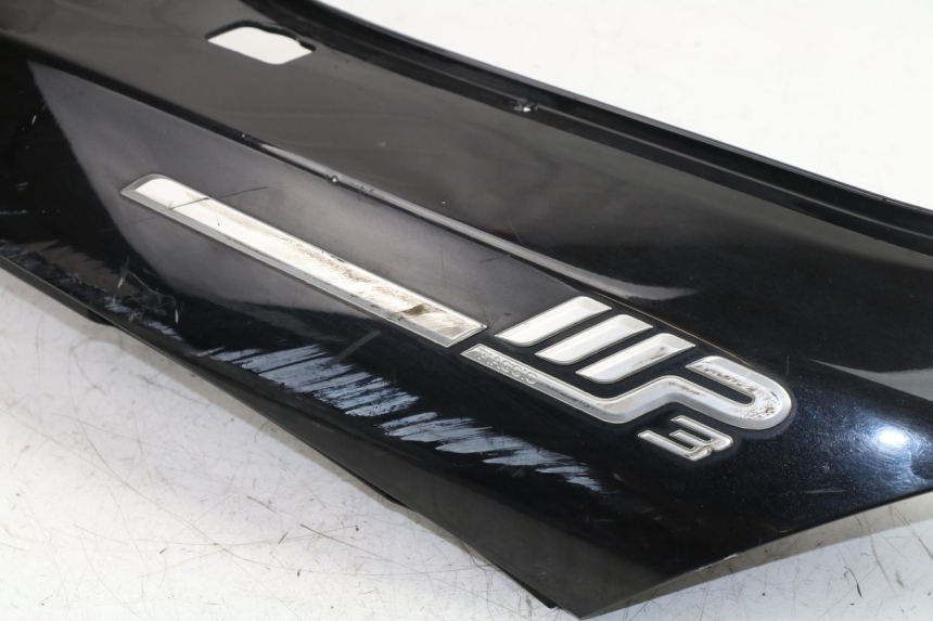 photo de FLANC ARRIERE DROIT PIAGGIO MP3 LT 400 (2007 - 2012)