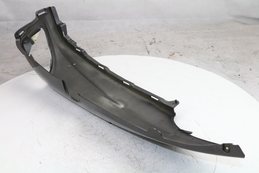 photo de FLANC ARRIERE DROIT PIAGGIO X9 EVOLUTION 125 (2003 - 2007)