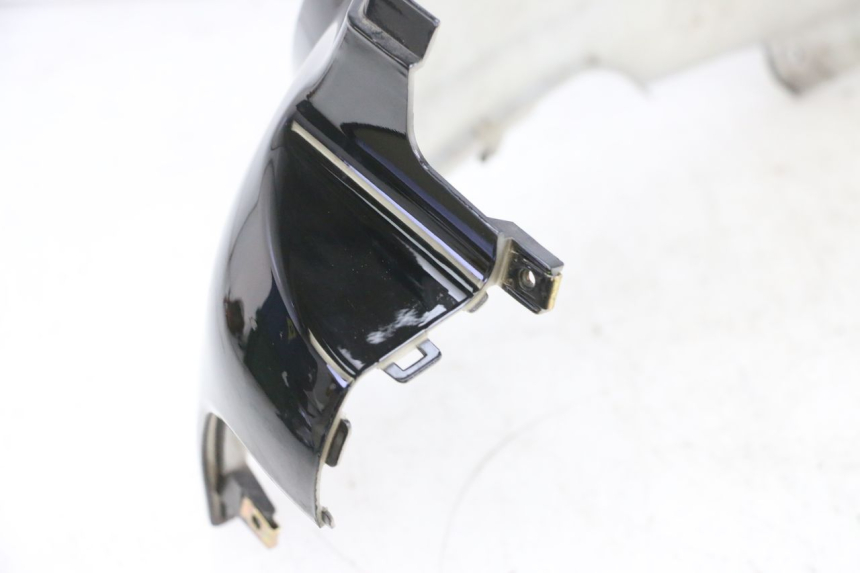 photo de FLANC ARRIERE DROIT EFUN PUSA 1 - Points de fixation