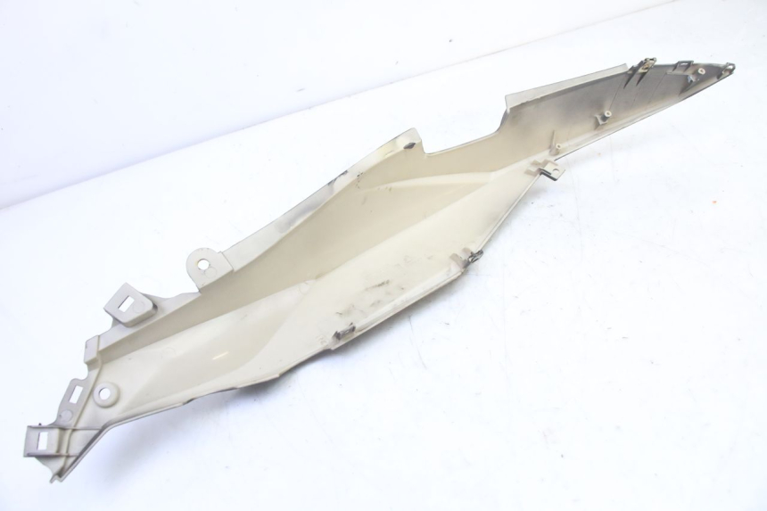 photo de FLANC ARRIERE DROIT MAG POWER R-STREET 50 (2016 - 2025)