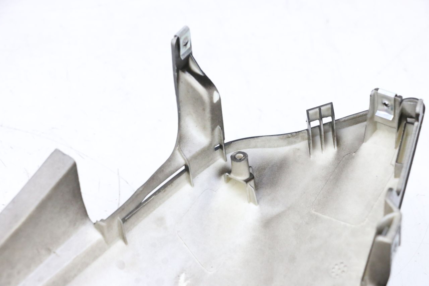 photo de FLANC ARRIERE DROIT JM MOTORS SANTANA 50 (2014 - 2023) - Vue d’ensemble