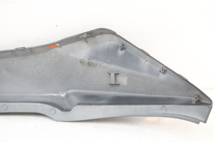 photo de FLANC ARRIERE DROIT KYMCO SUPER 8 4T 50 (2018 - 2020)