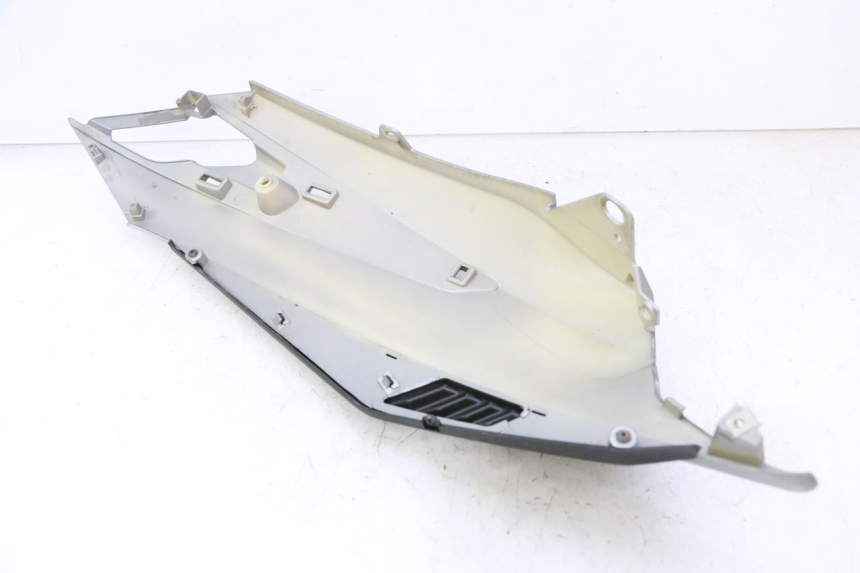 photo de FLANC ARRIERE DROIT APRILIA SXR 50 (2021 - 2023)