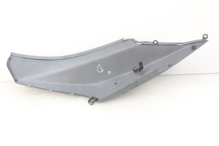 photo de FLANC ARRIERE DROIT SYM ORBIT 2 4T 50 (2008 - 2017)