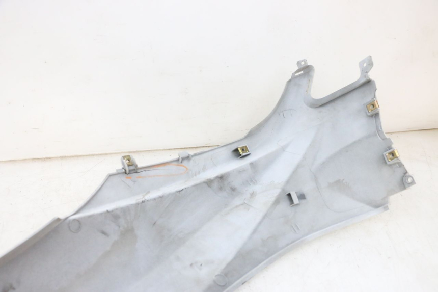 photo de FLANC ARRIERE DROIT PEUGEOT TWEET PRO EFI 4T 50 (2021 - 2022)