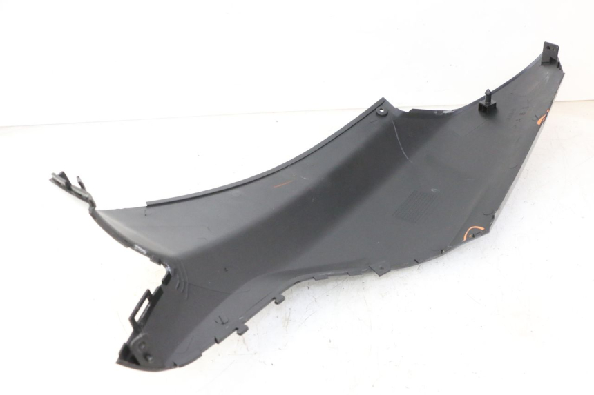 photo de FLANC ARRIERE DROIT MBK WAAP 125 (2008 - 2013)