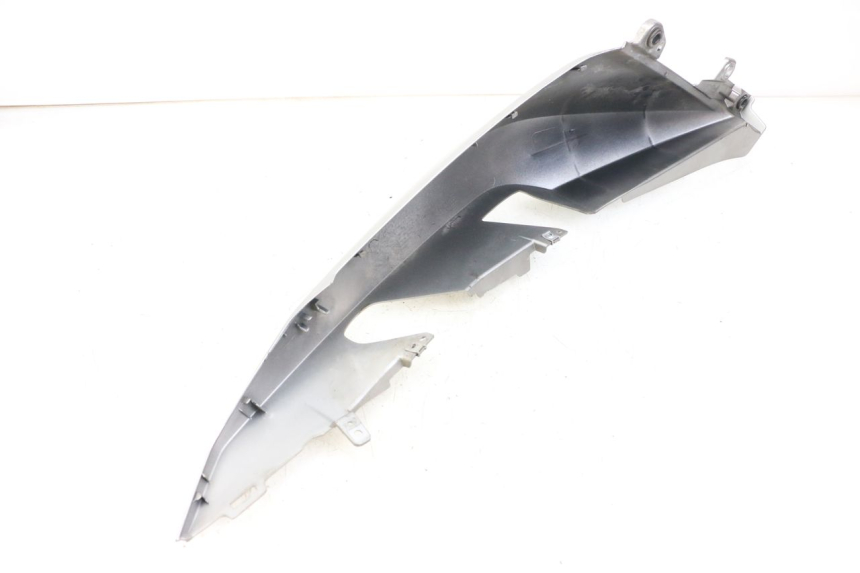 photo de FLANC ARRIERE DROIT YAMAHA XMAX X-MAX ABS 125 (2017 - 2020)