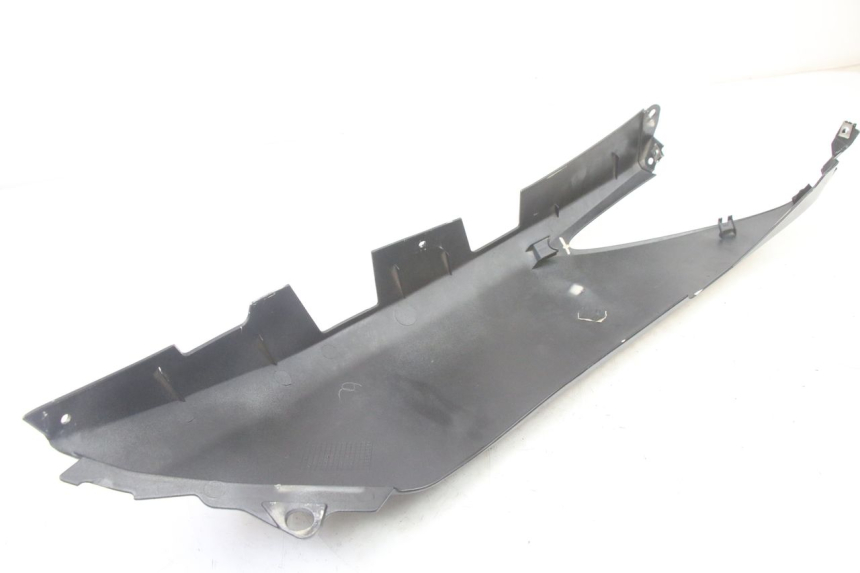 photo de FLANC ARRIERE DROIT YAMAHA X-MAX XMAX 125 (2010 - 2014)