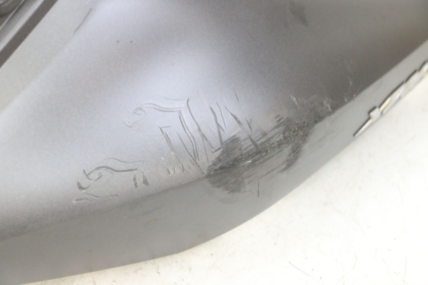photo de FLANC ARRIERE DROIT YAMAHA XMAX X-MAX 125 (2021 - 2025)