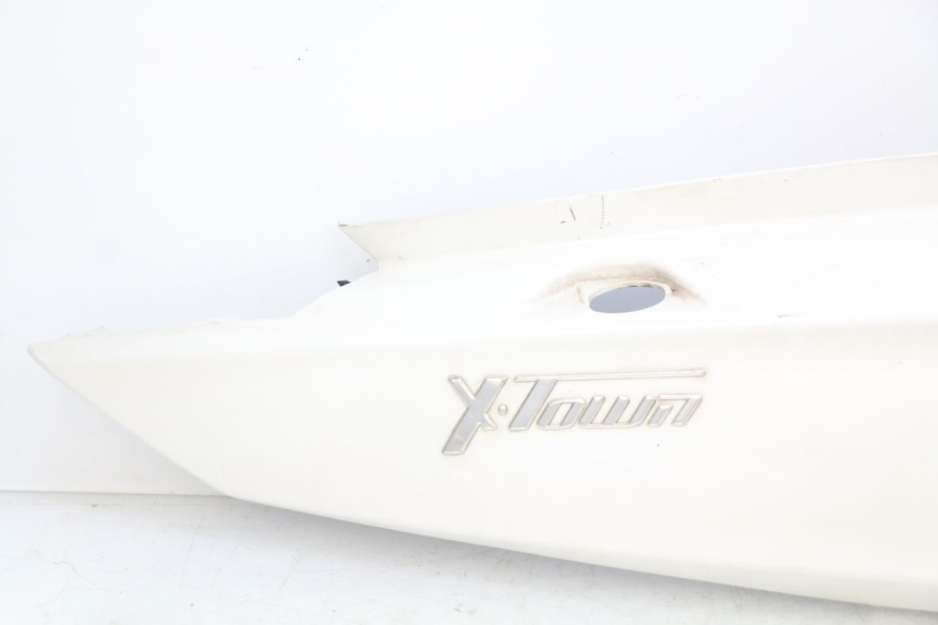 photo de FLANC ARRIERE DROIT KYMCO X-TOWN XTOWN 125 (2016 - 2021)