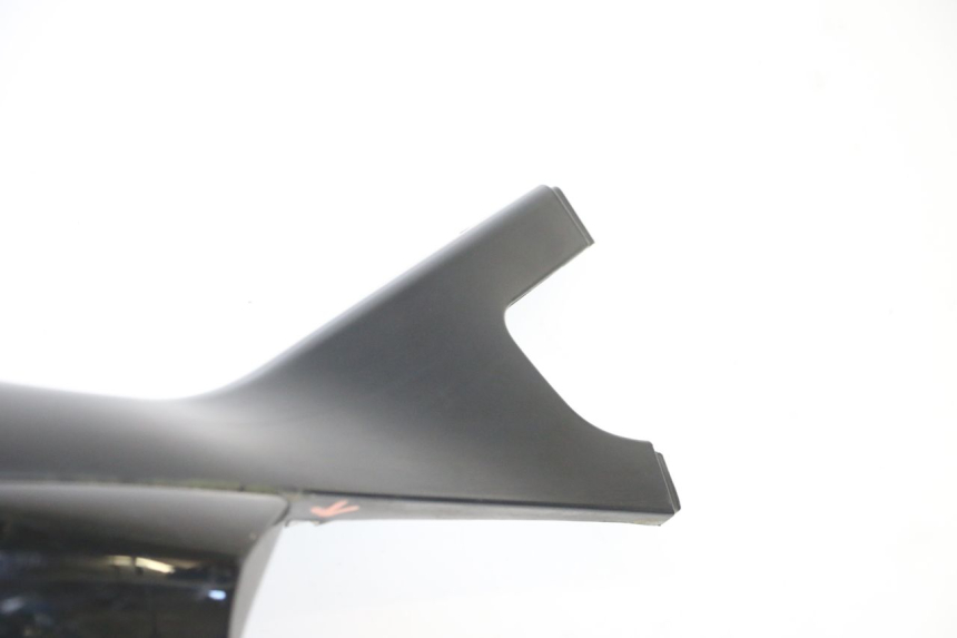 photo de FLANC ARRIERE DROIT PIAGGIO XEVO - X EVO 125 (2007 - 2017) - Pièce contrôlée