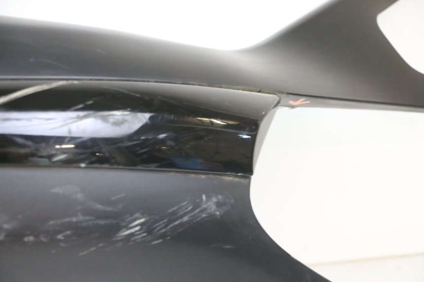 photo de FLANC ARRIERE DROIT PIAGGIO XEVO - X EVO 125 (2007 - 2017) - Marquages et références