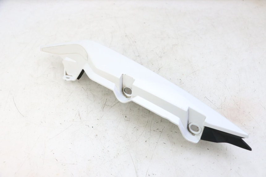 photo de FLANC ARRIERE DROIT YAMAHA XJ6 ABS 600 (2008 - 2016)