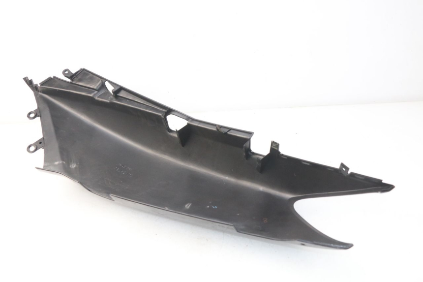 photo de FLANC ARRIERE DROIT YAMAHA XP T-MAX TMAX ABS 500 (2004 - 2007)