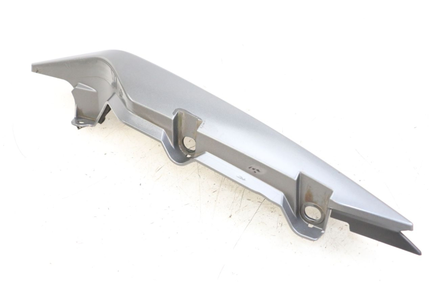 photo de FLANC ARRIERE DROIT YAMAHA XJ6 ABS 600 (2008 - 2016)