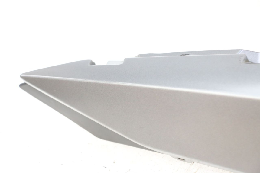 photo de FLANC ARRIERE DROIT YAMAHA XJ6 ABS 600 (2008 - 2016)