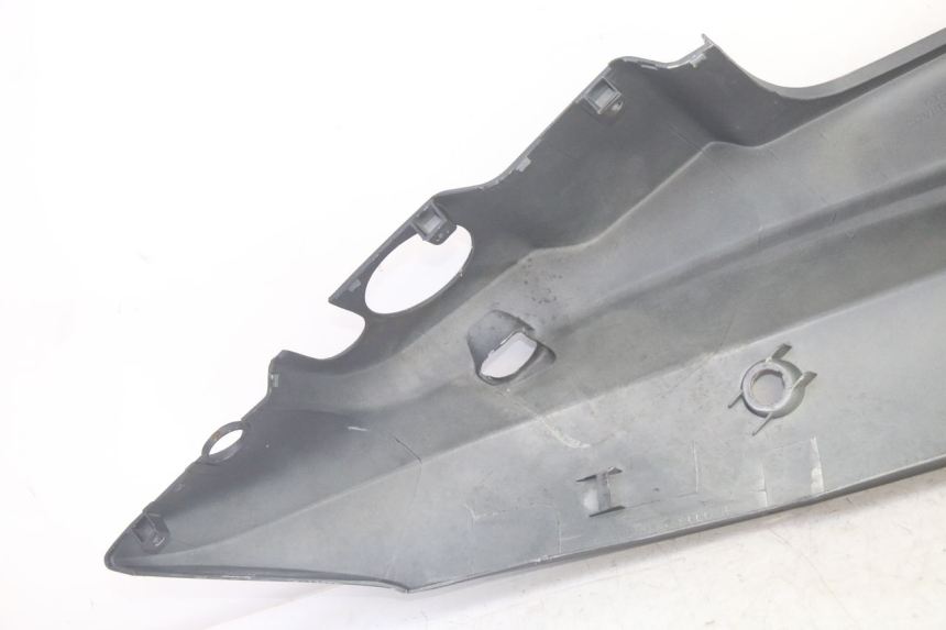 photo de FLANC ARRIERE GAUCHE KYMCO AGILITY 4T 50 (2018 - 2022) - Pièce contrôlée