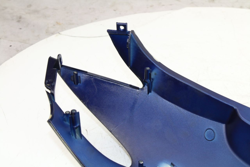 photo de FLANC ARRIERE GAUCHE KYMCO GRAND DINK 125 (2008 - 2014) - Autre angle de vue