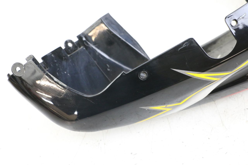 photo de FLANC ARRIERE GAUCHE HYOSUNG GTR 125 (2006 - 2008)
