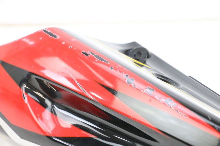 photo de FLANC ARRIERE GAUCHE HYOSUNG GTR 125 (2006 - 2008)