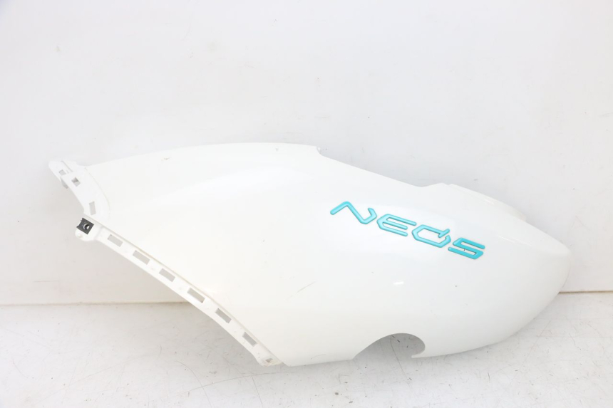 photo de FLANC ARRIERE GAUCHE YAMAHA NEO'S CORE 1 (2022 - 2026) - Vue principale