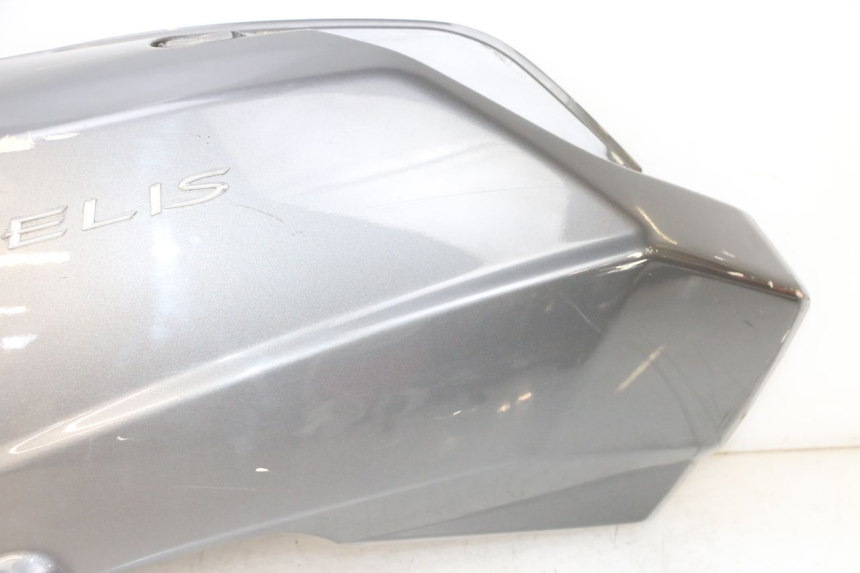 photo de FLANC ARRIERE GAUCHE PEUGEOT SATELIS 125 (2013 - 2018) - Inspection visuelle