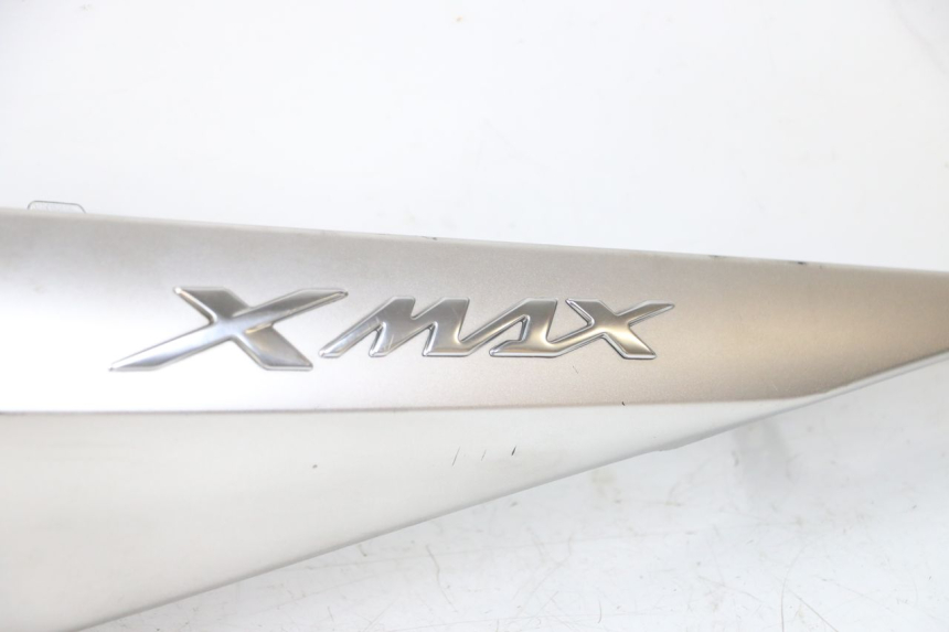 photo de FLANC ARRIERE GAUCHE YAMAHA XMAX X-MAX ABS 125 (2017 - 2020)