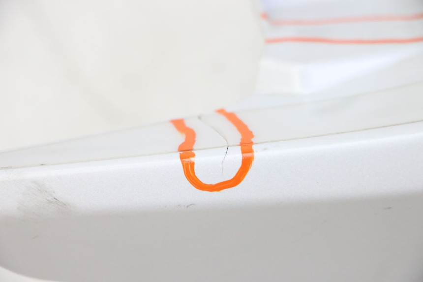 photo de FLANC ARRIERE GAUCHE YAMAHA XJ6 ABS 600 (2008 - 2016)