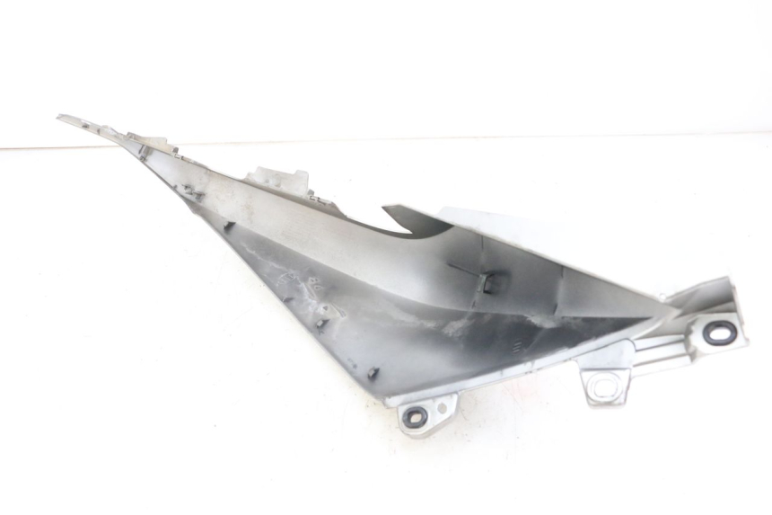 photo de FLANC ARRIERE GAUCHE YAMAHA XMAX X-MAX ABS 125 (2017 - 2020)