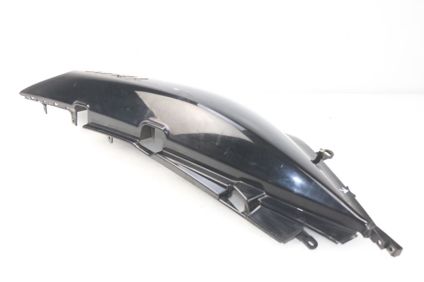 photo de FLANC ARRIERE GAUCHE YAMAHA XP T-MAX TMAX ABS 500 (2004 - 2007)