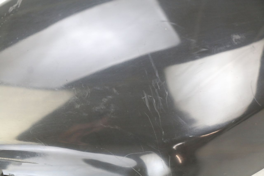 photo de FLANC ARRIERE GAUCHE YAMAHA XP T-MAX TMAX ABS 500 (2004 - 2007)